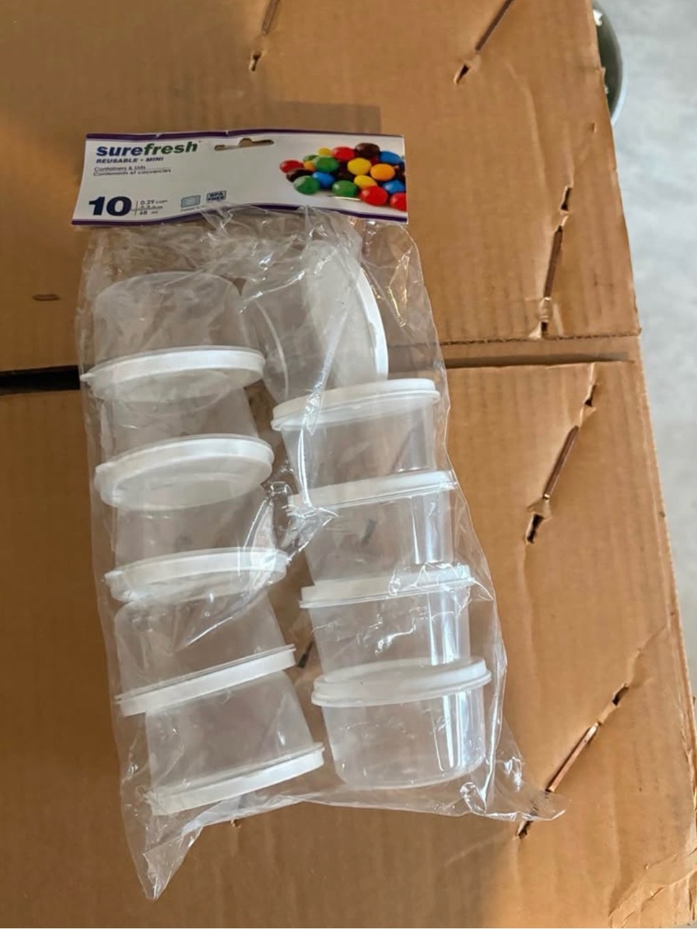 Refresh Clear Plastic Party Favor Containers with White Lids - Pack of 10